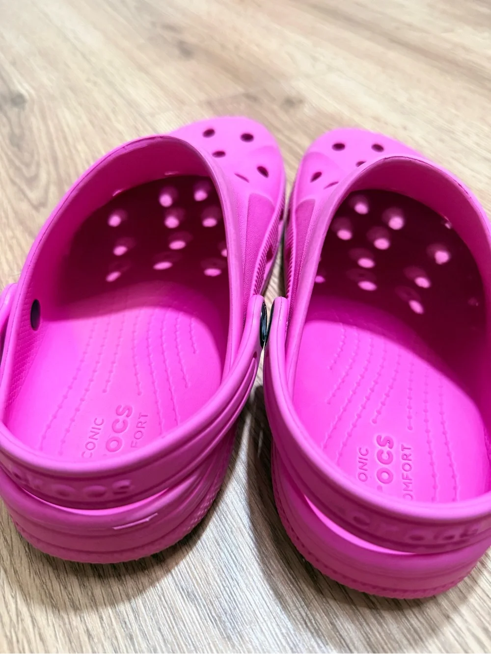Crocs Baya Clogs Kids J3 Pink Slip On Water Shoes Girls Sandals Junior 3